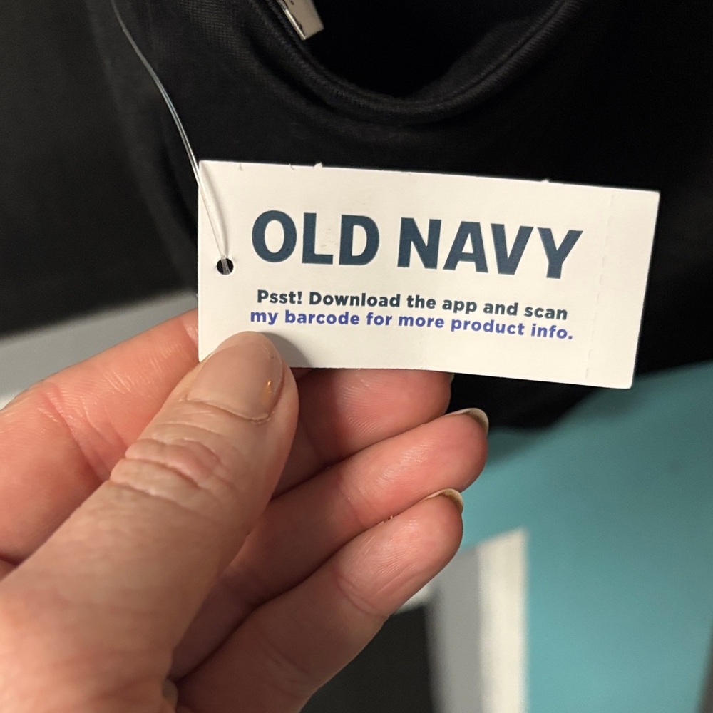 Old Navy Black Strappy Crop Top Large - Picture 2 of 5